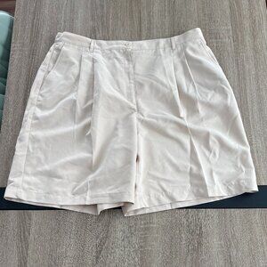 Karen Scott - Tan Shorts - Size 18